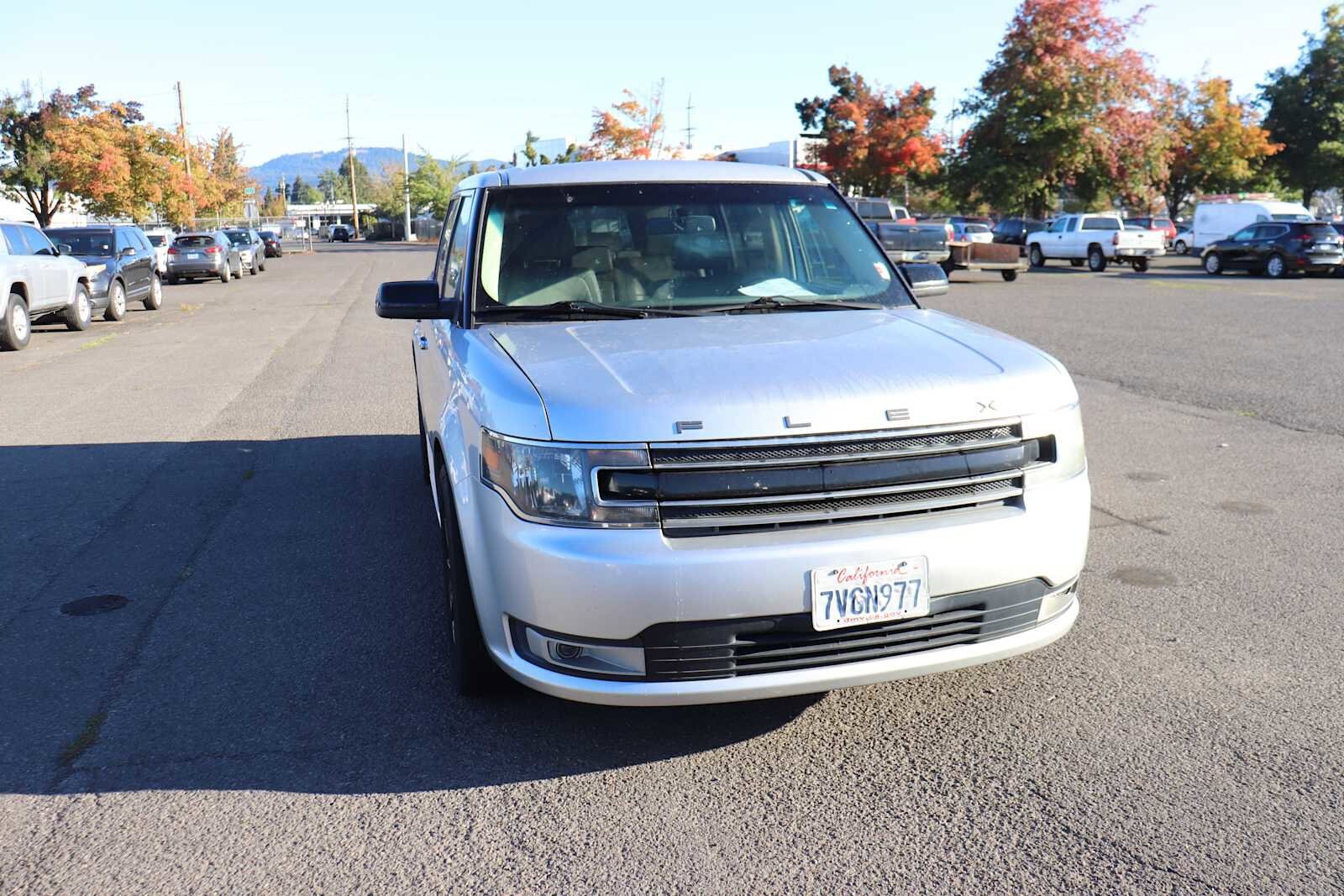 2016 Ford Flex SEL photo 2