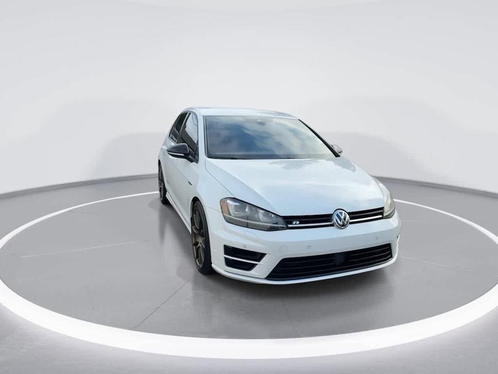 Used 2017 Volkswagen Golf R 4-Door w/DCC & Navigation (M6) Hatchback