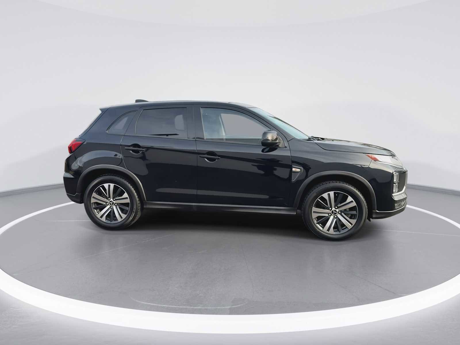 Thumbnail: 2020 Mitsubishi Outlander Sport - 9