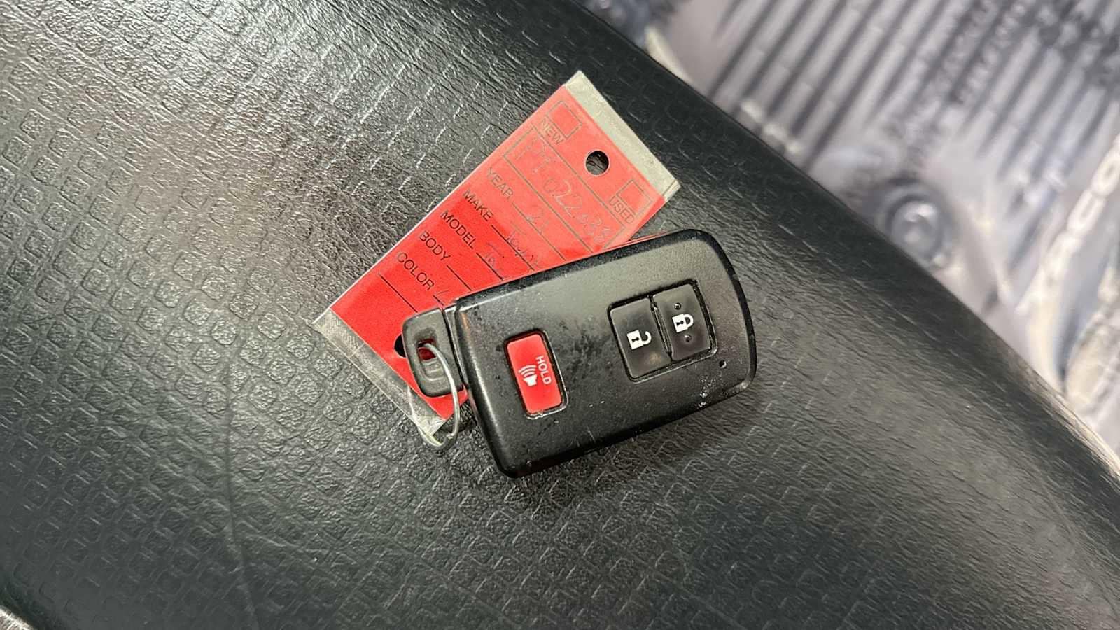 Thumbnail: 2021 Toyota Tacoma - 32