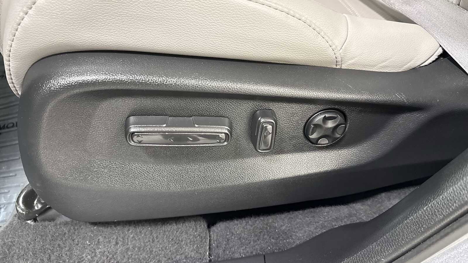 Thumbnail: 2022 Honda CR-V - 14