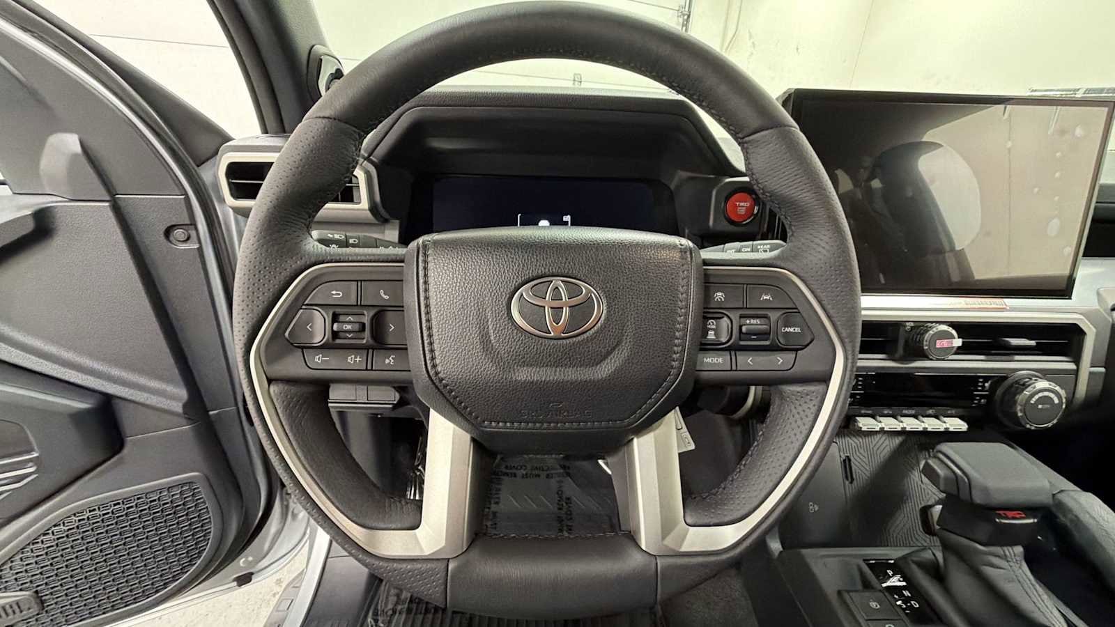 Thumbnail: 2026 Toyota 4Runner - 16