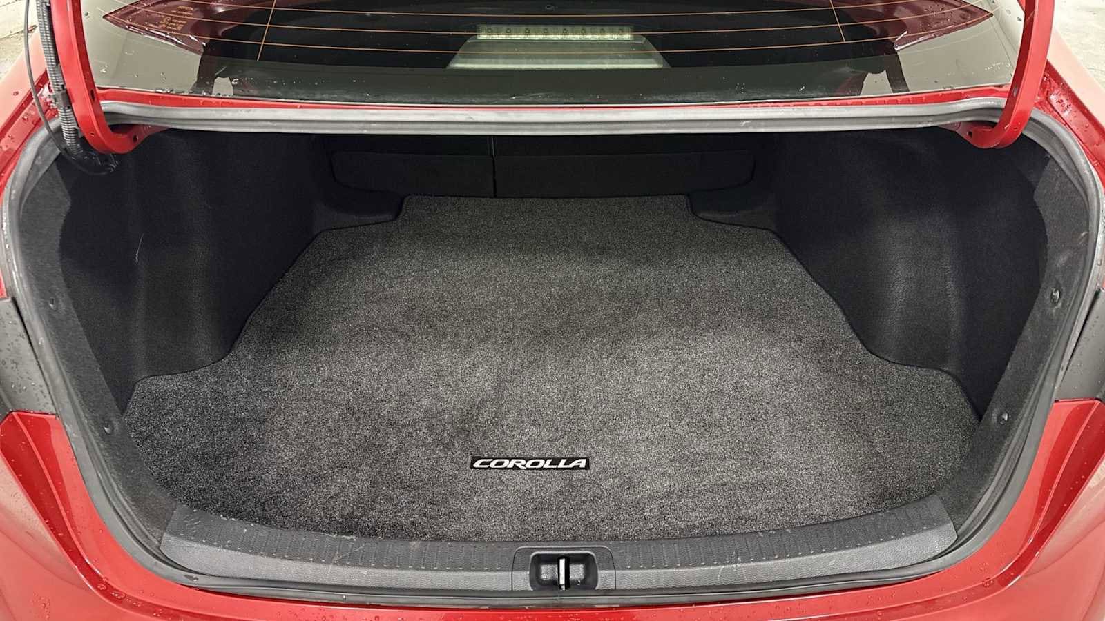 Thumbnail: 2020 Toyota Corolla - 27