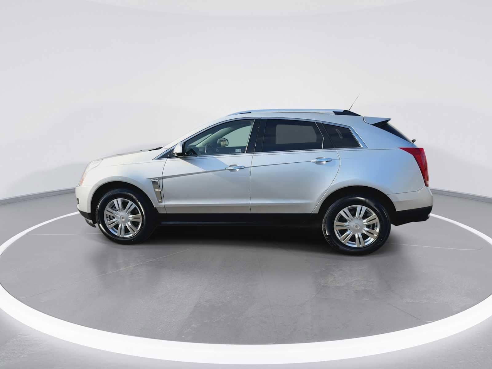 Thumbnail: 2012 Cadillac SRX - 5