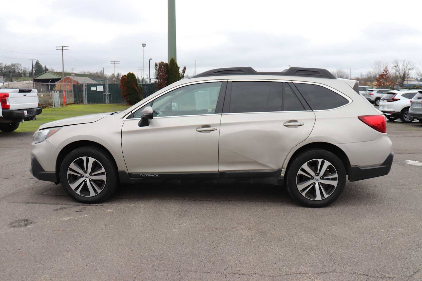 Thumbnail: 2019 Subaru Outback - 8