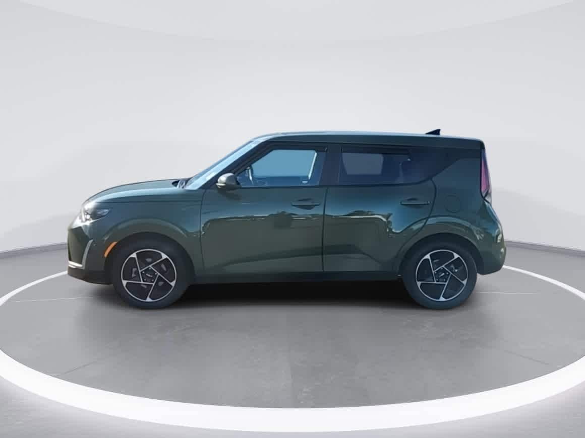 Thumbnail: 2023 Kia Soul - 5