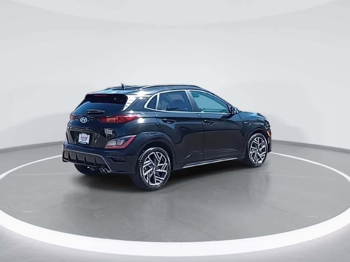 Thumbnail: 2022 Hyundai Kona - 8