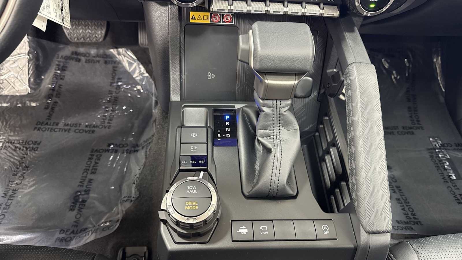 Thumbnail: 2025 Toyota 4Runner - 22