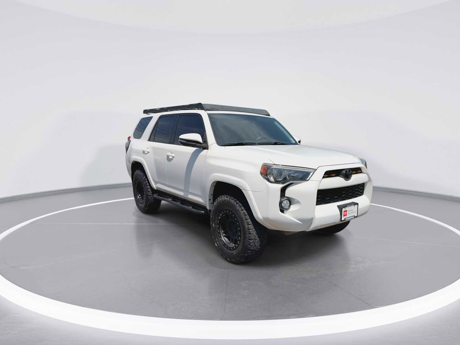 Thumbnail: 2016 Toyota 4Runner - 2