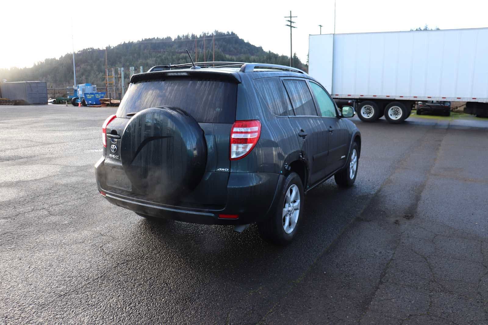 Thumbnail: 2012 Toyota RAV4 - 5