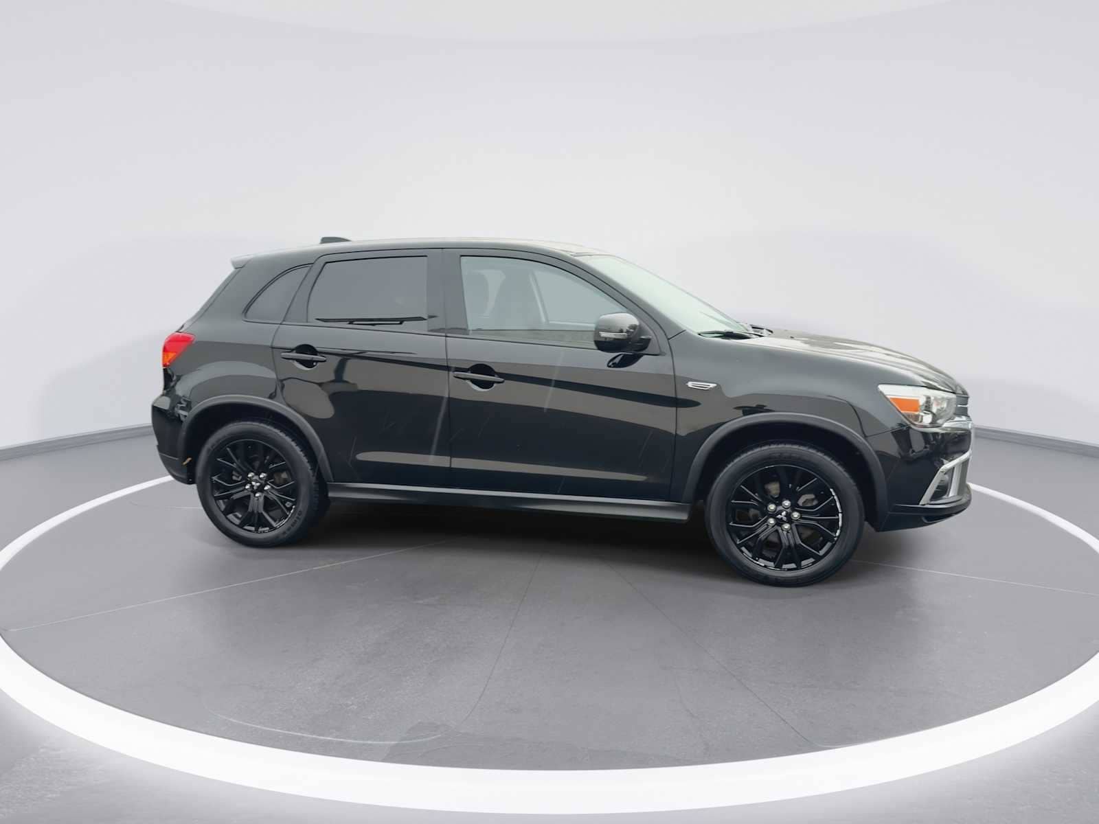 Thumbnail: 2018 Mitsubishi Outlander Sport - 9