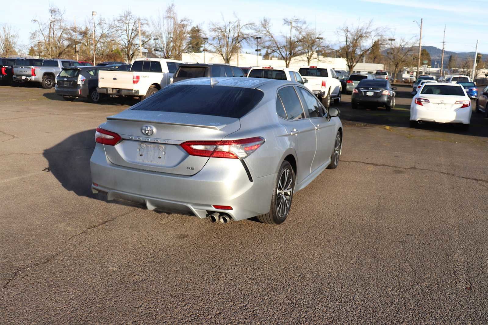 Thumbnail: 2018 Toyota Camry - 5