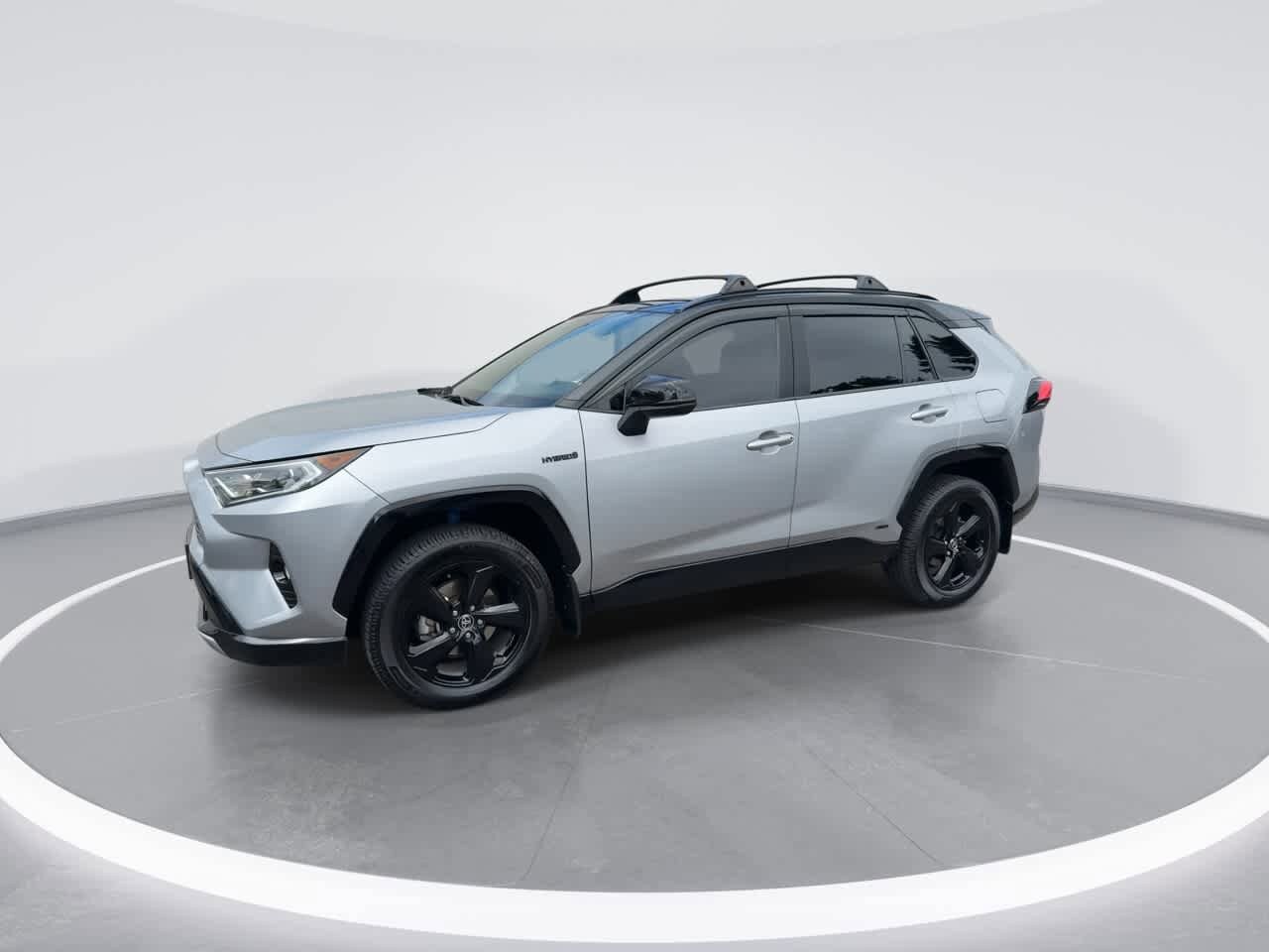 2021 Toyota RAV4 Hybrid XSE photo 3