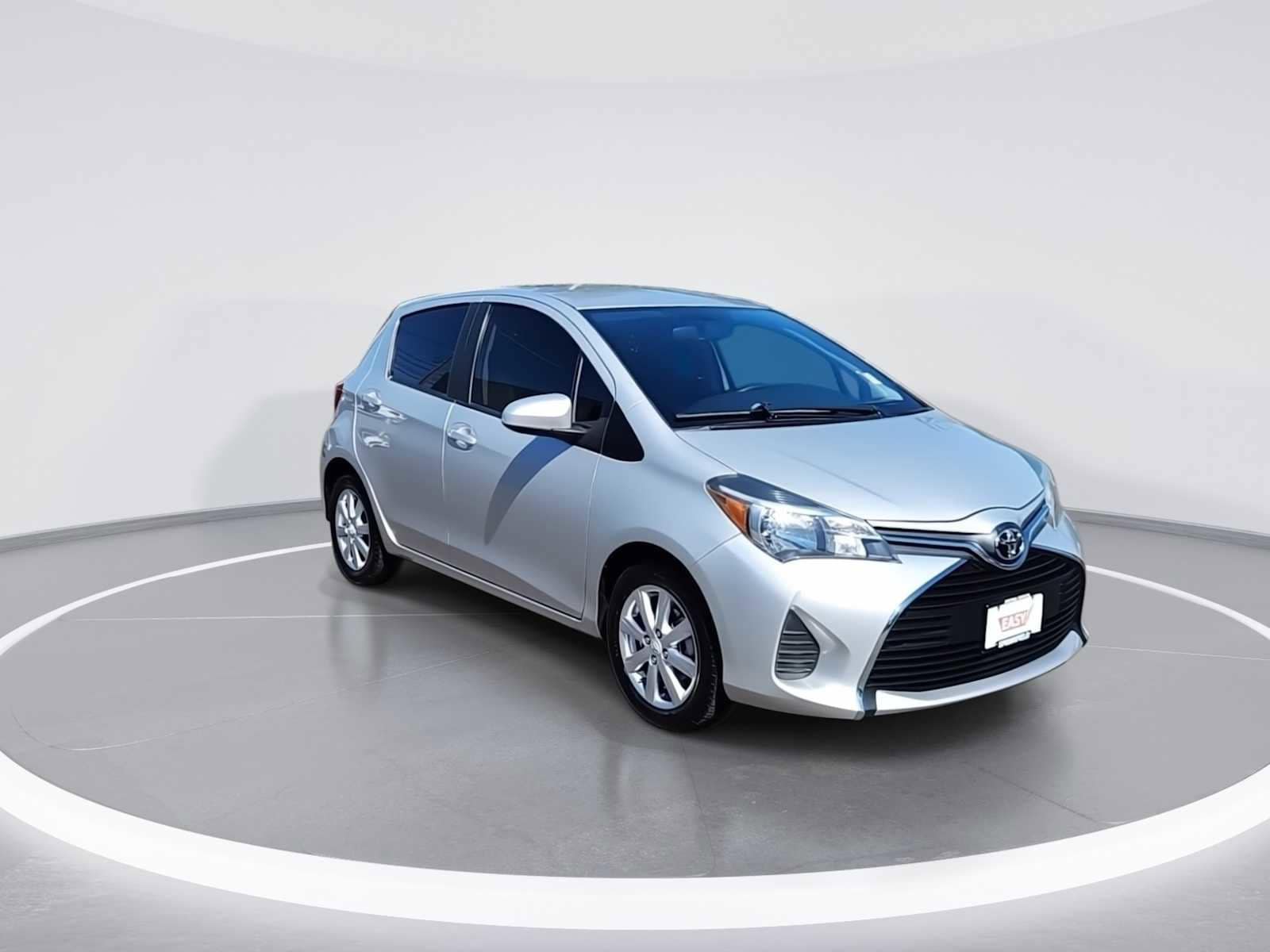 2016 Toyota Yaris LE 2