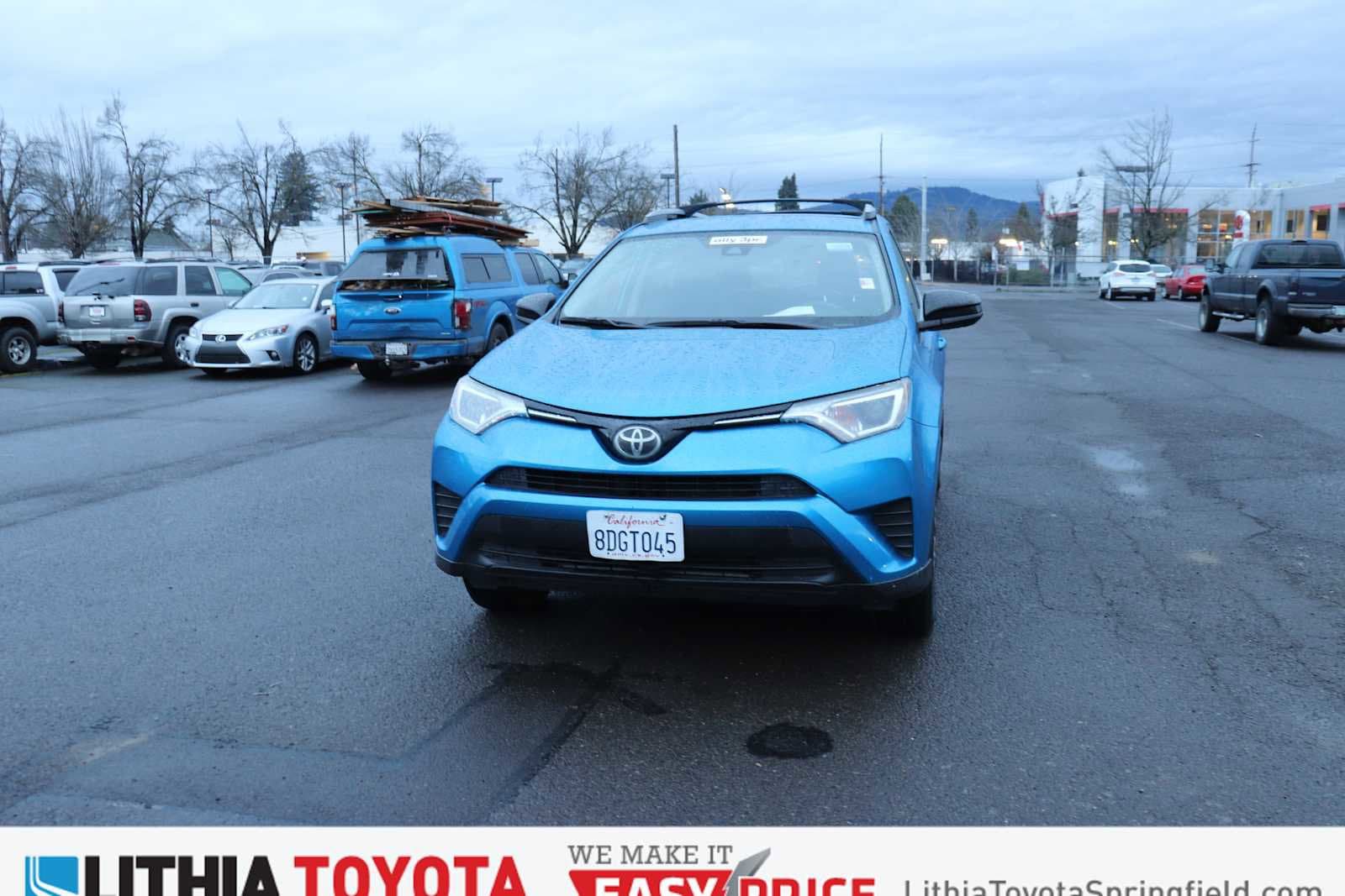 Thumbnail: 2017 Toyota RAV4 - 1