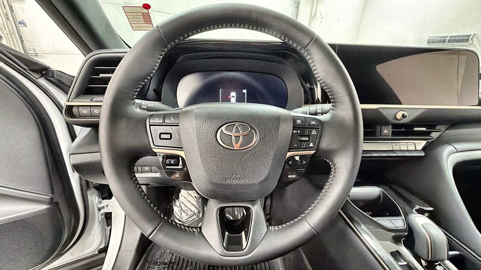 Thumbnail: 2025 Toyota Crown Signia - 16
