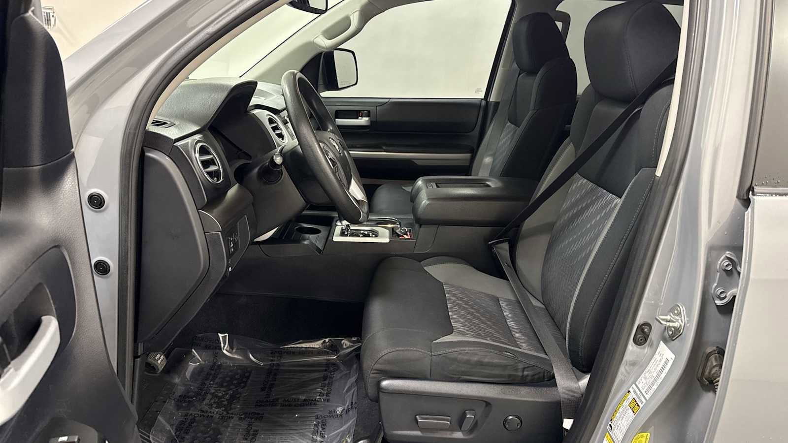 Thumbnail: 2018 Toyota Tundra - 13