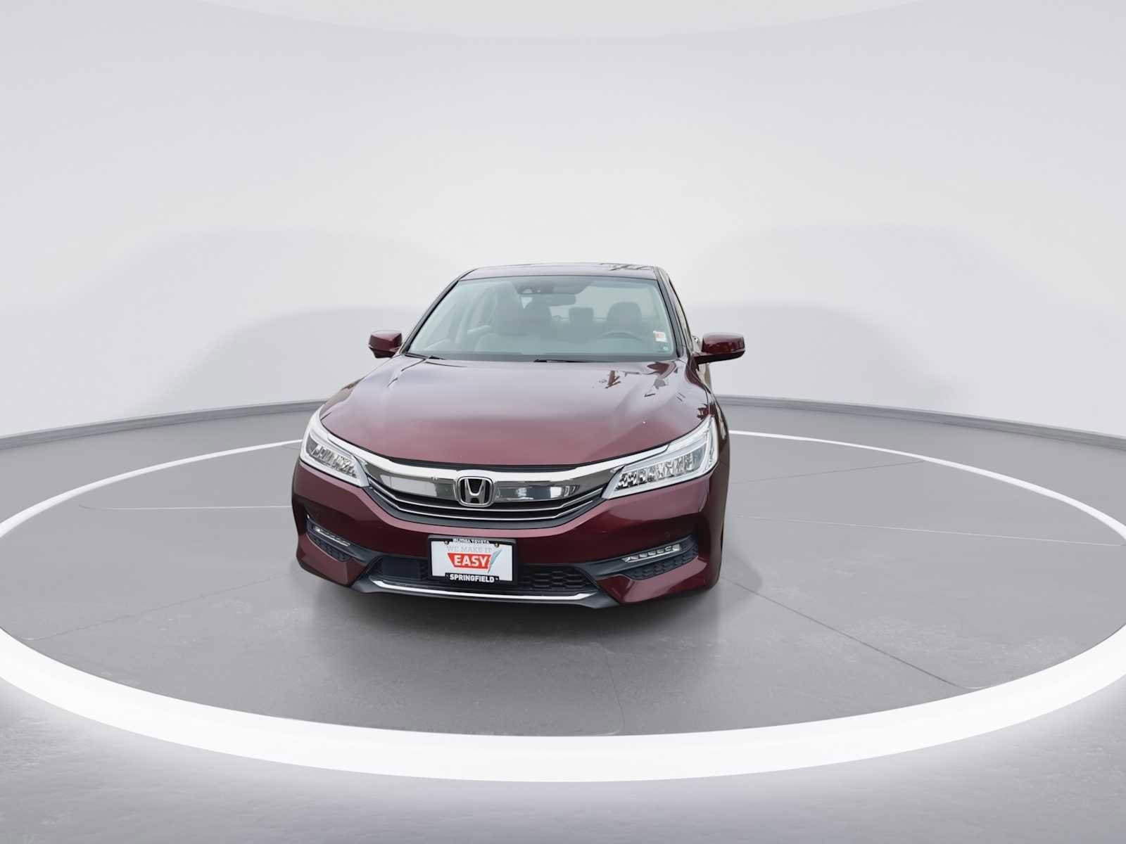 Thumbnail: 2017 Honda Accord - 2