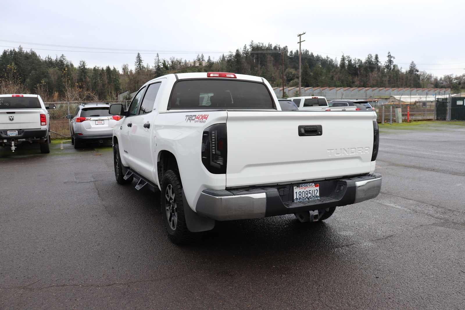 Thumbnail: 2016 Toyota Tundra - 7