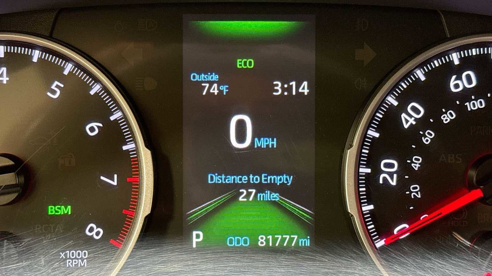 Thumbnail: 2019 Toyota RAV4 - 17