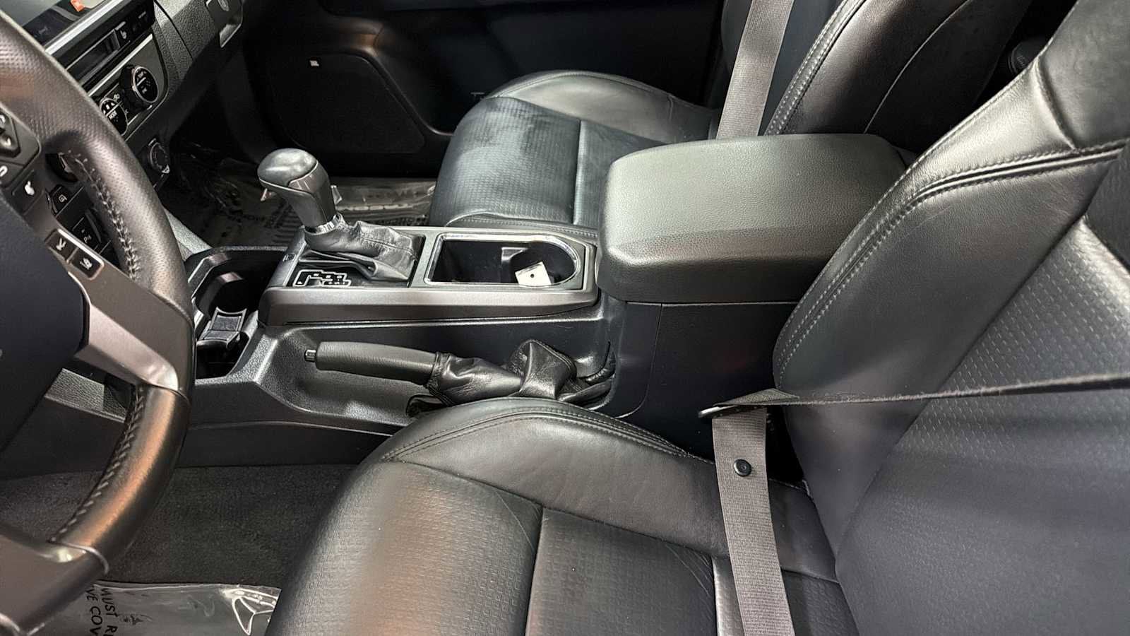 Thumbnail: 2018 Toyota Tacoma - 23