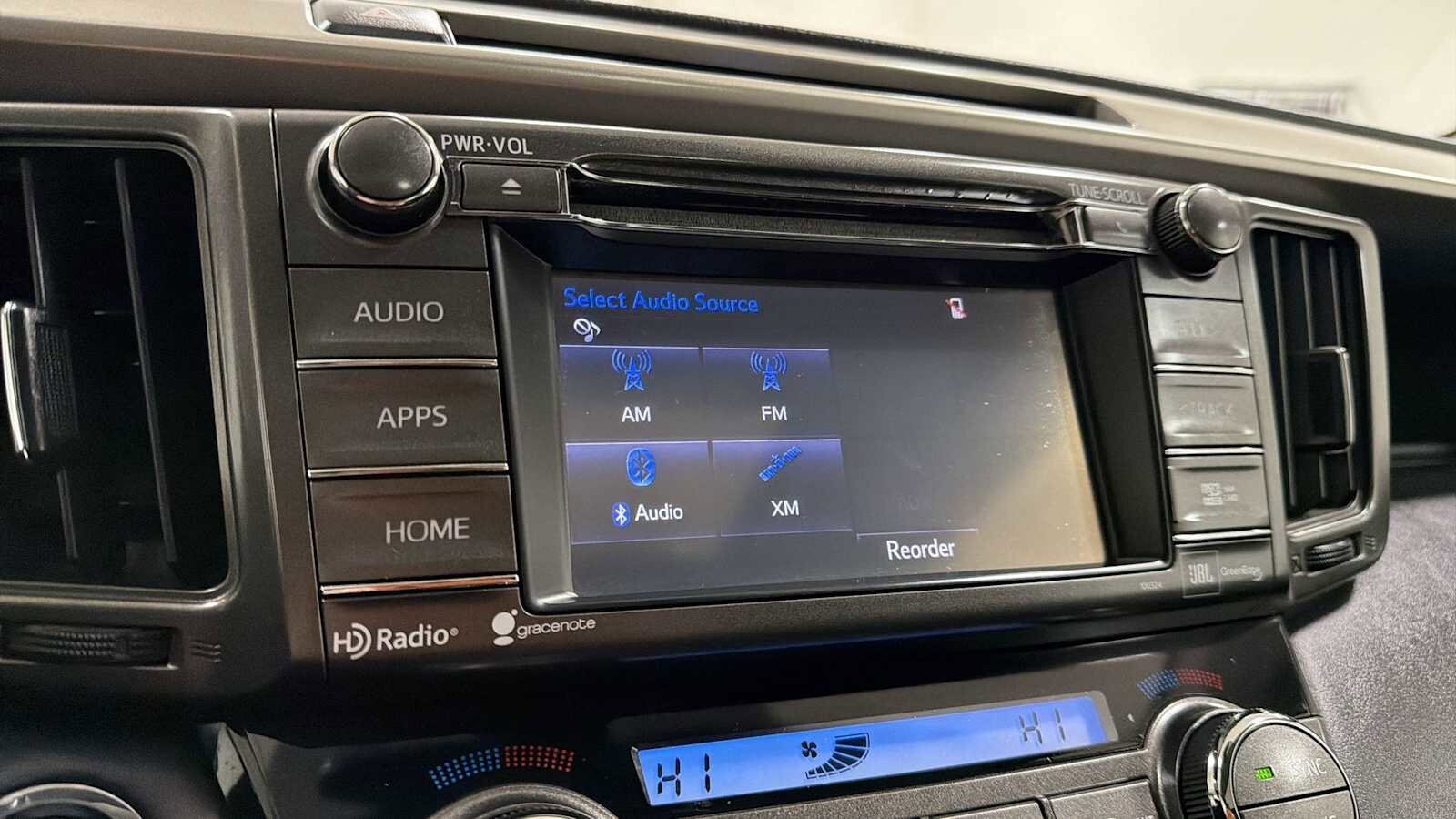 Thumbnail: 2015 Toyota RAV4 - 18