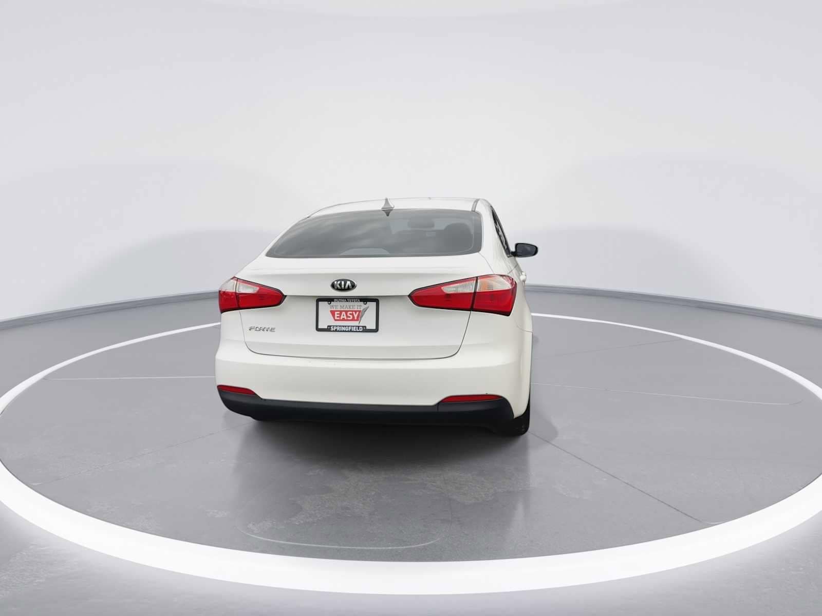 Thumbnail: 2016 Kia Forte - 7