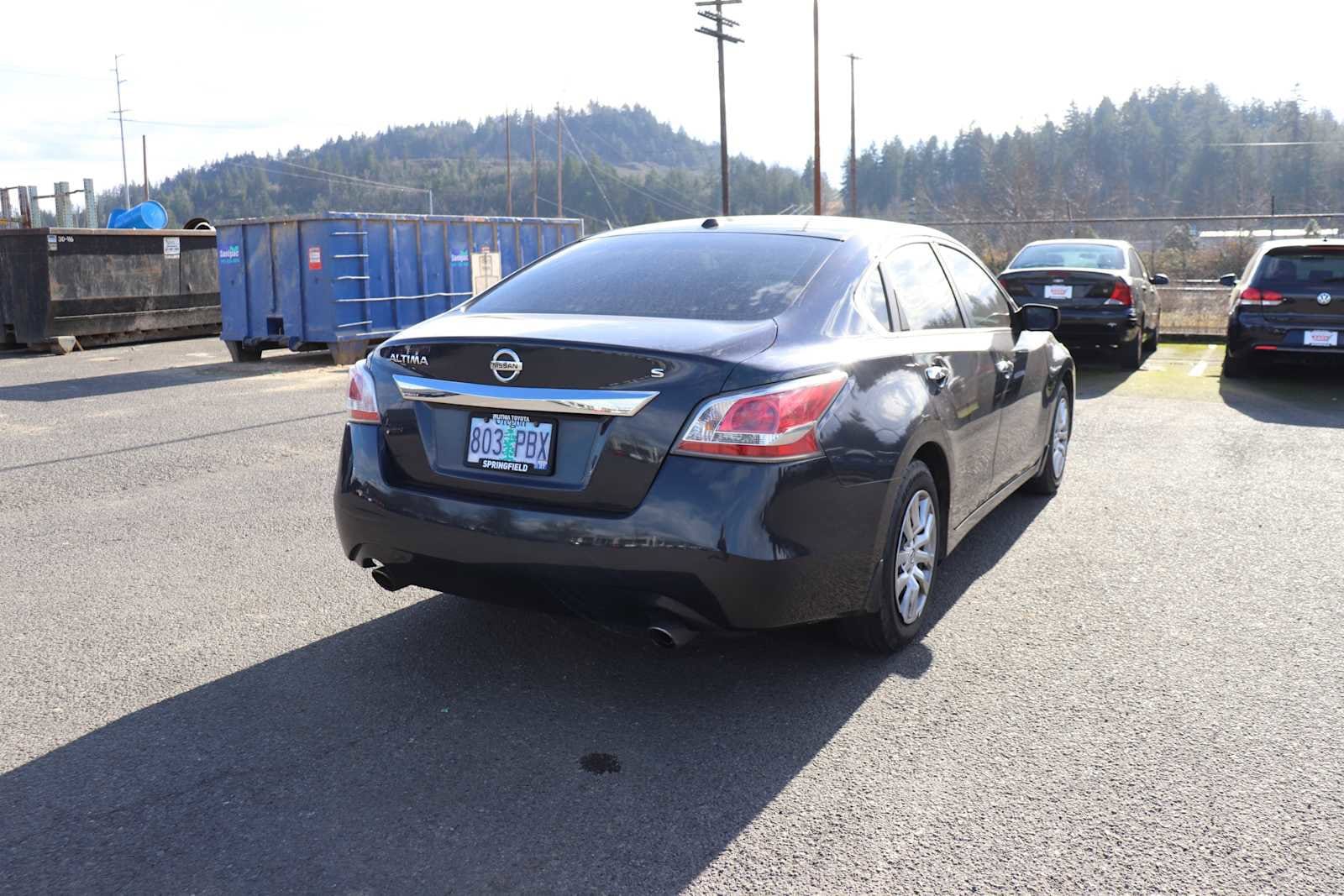 Thumbnail: 2015 Nissan Altima - 5