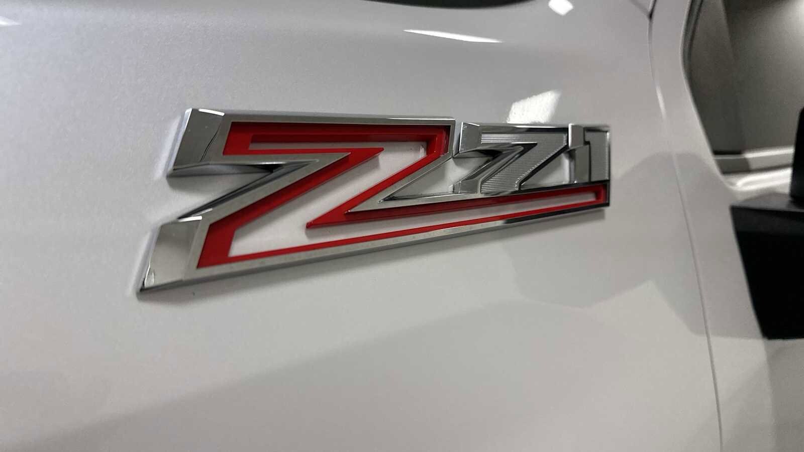 Thumbnail: 2022 Chevrolet Silverado 2500 - 28