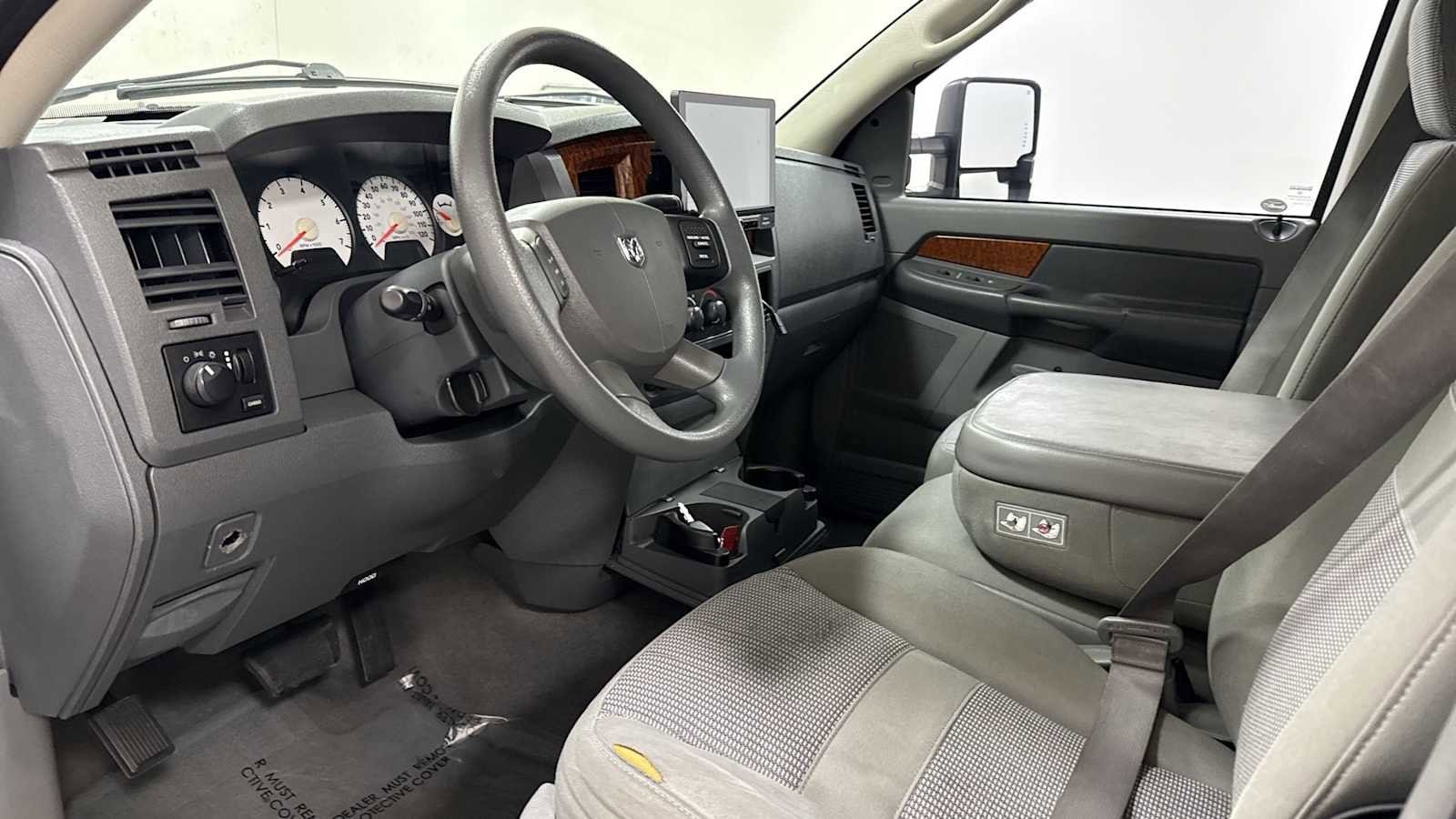 Thumbnail: 2006 Dodge Ram 1500 - 12