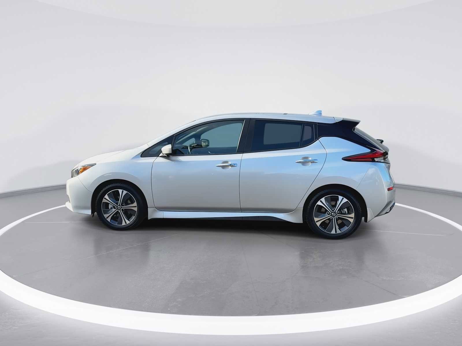 Thumbnail: 2021 Nissan Leaf - 5