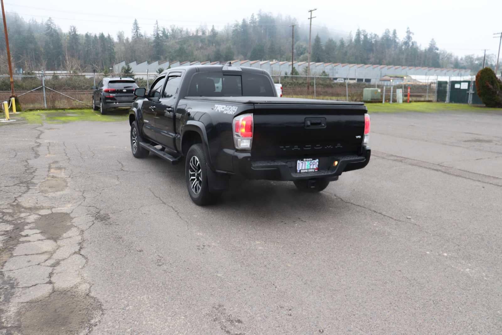 Thumbnail: 2021 Toyota Tacoma - 7