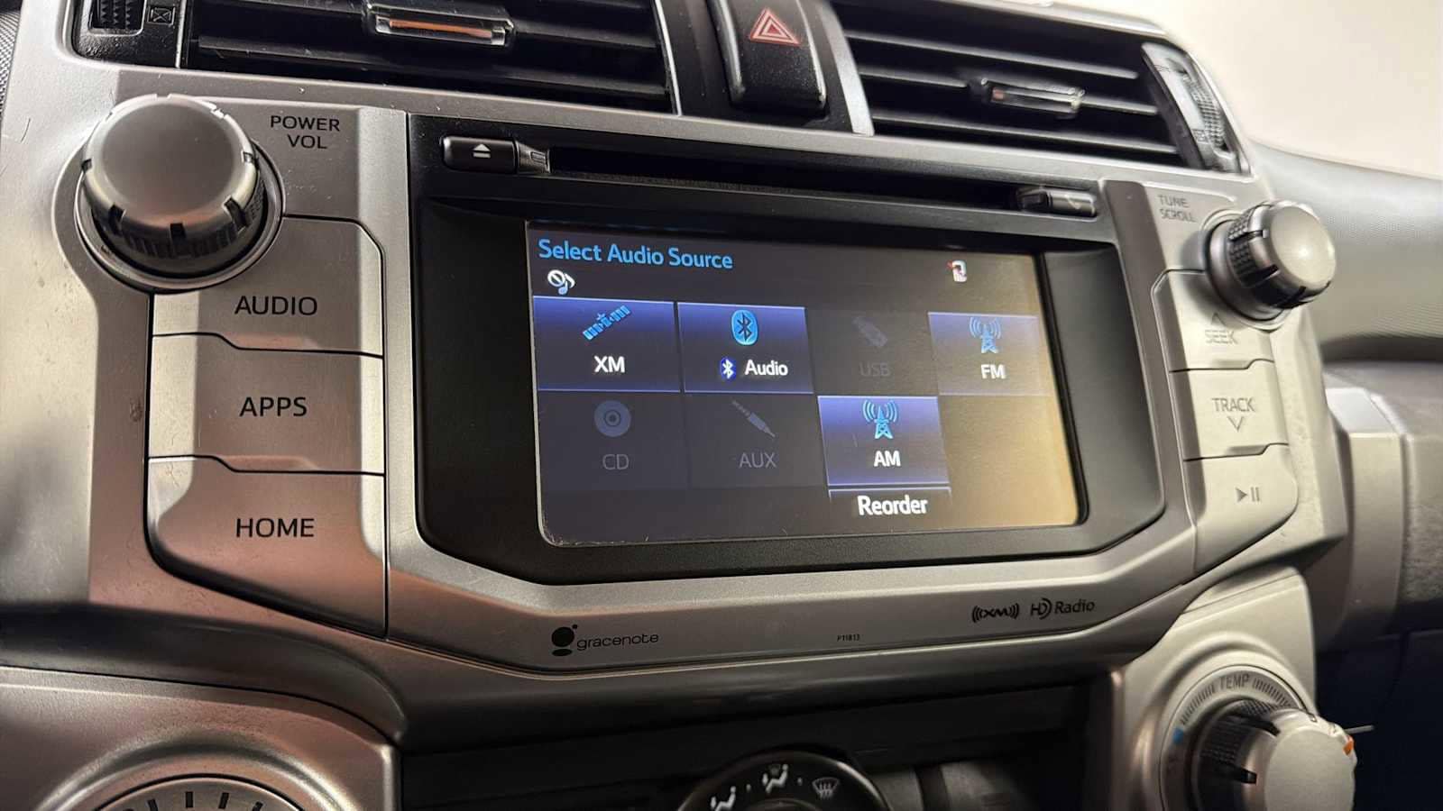 Thumbnail: 2019 Toyota 4Runner - 18