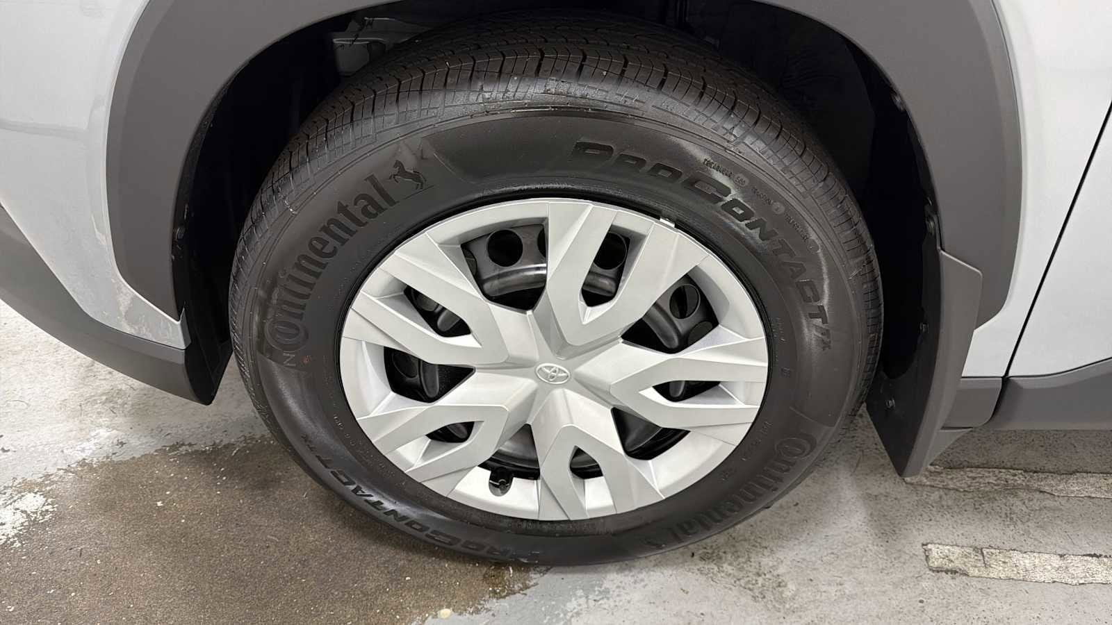 Thumbnail: 2026 Toyota Corolla Cross - 10