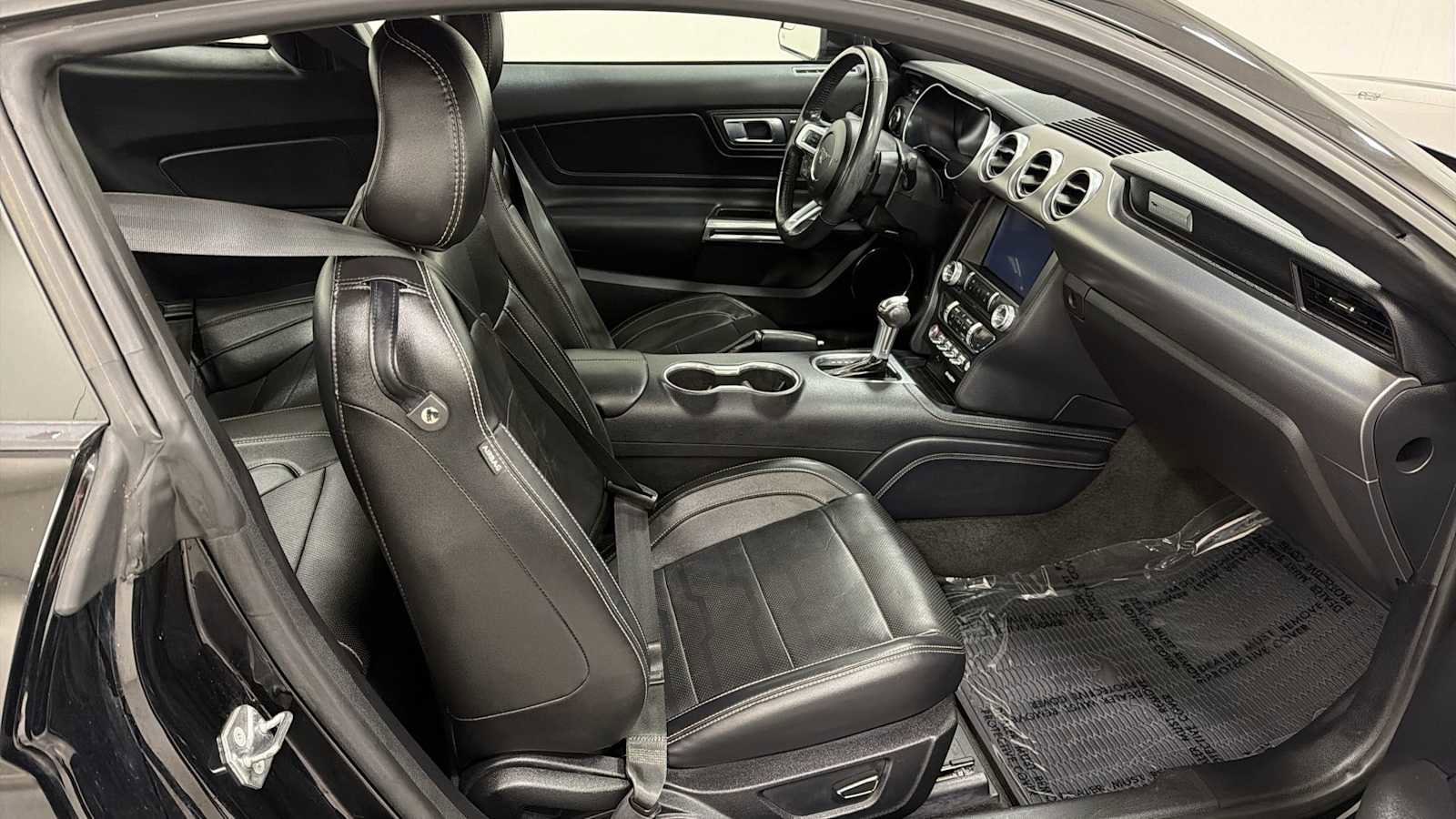 Thumbnail: 2018 Ford Mustang - 29