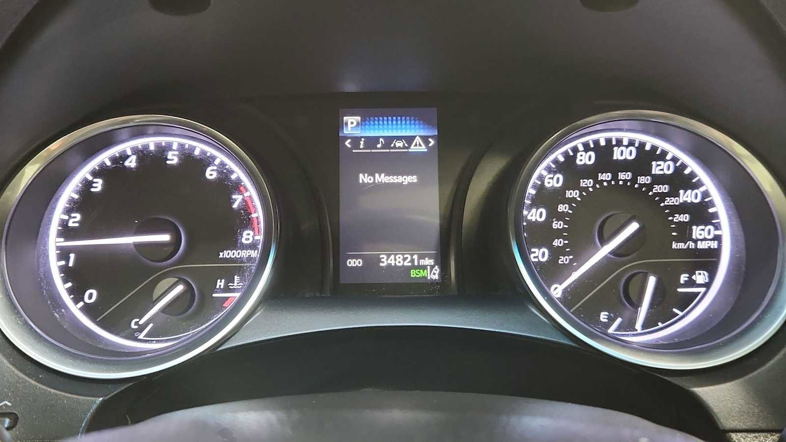 Thumbnail: 2018 Toyota Camry - 17