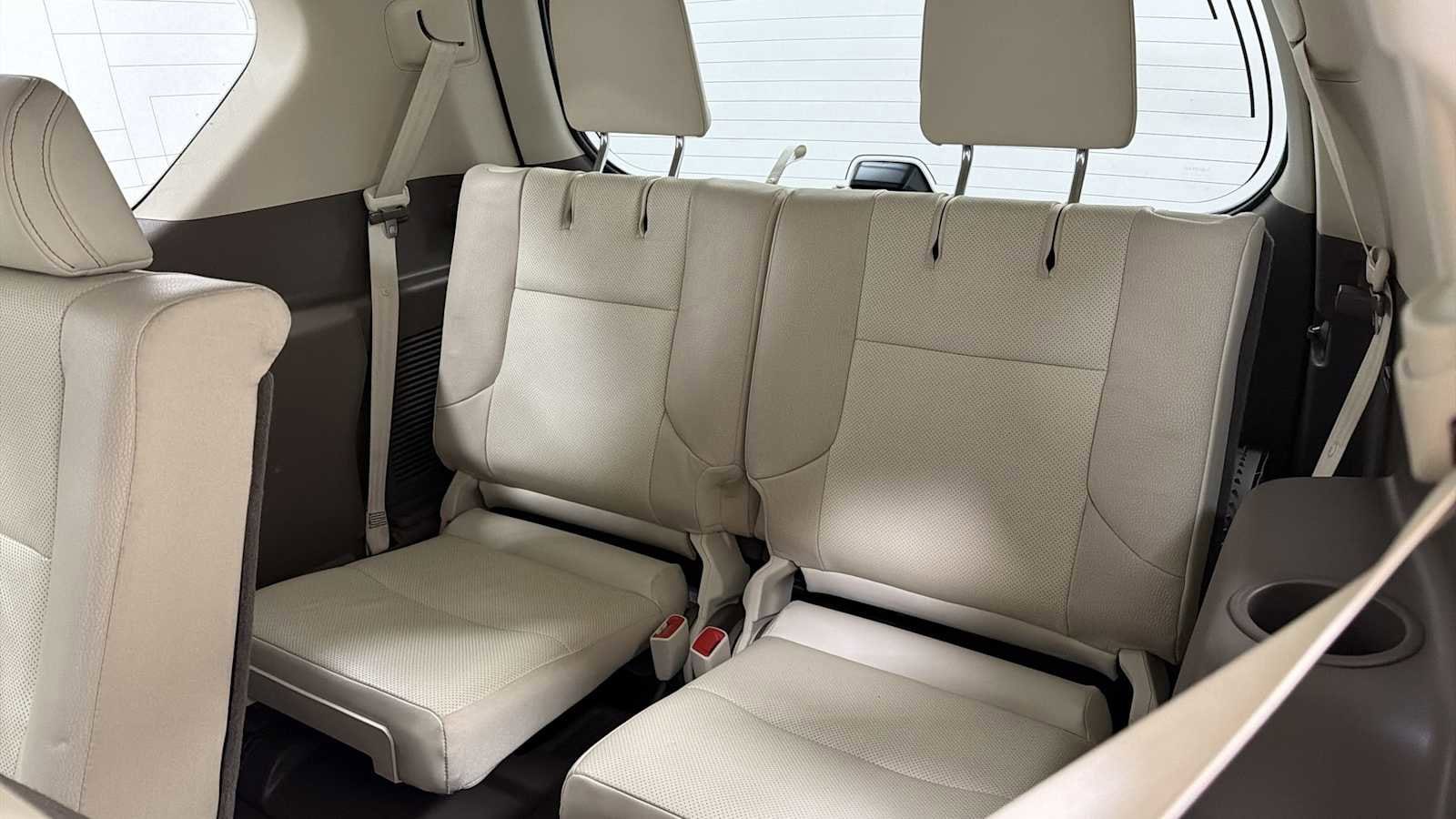 Thumbnail: 2019 Lexus GX - 26