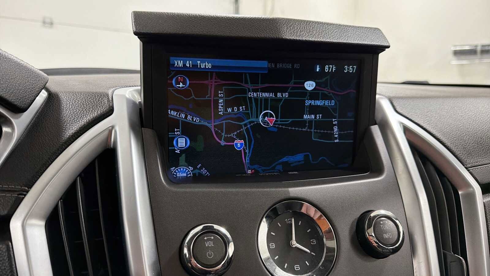 Thumbnail: 2012 Cadillac SRX - 20
