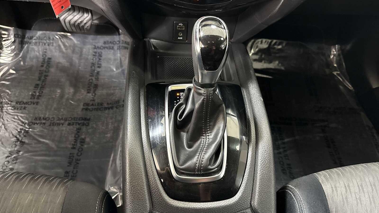 Thumbnail: 2017 Nissan Rogue - 21