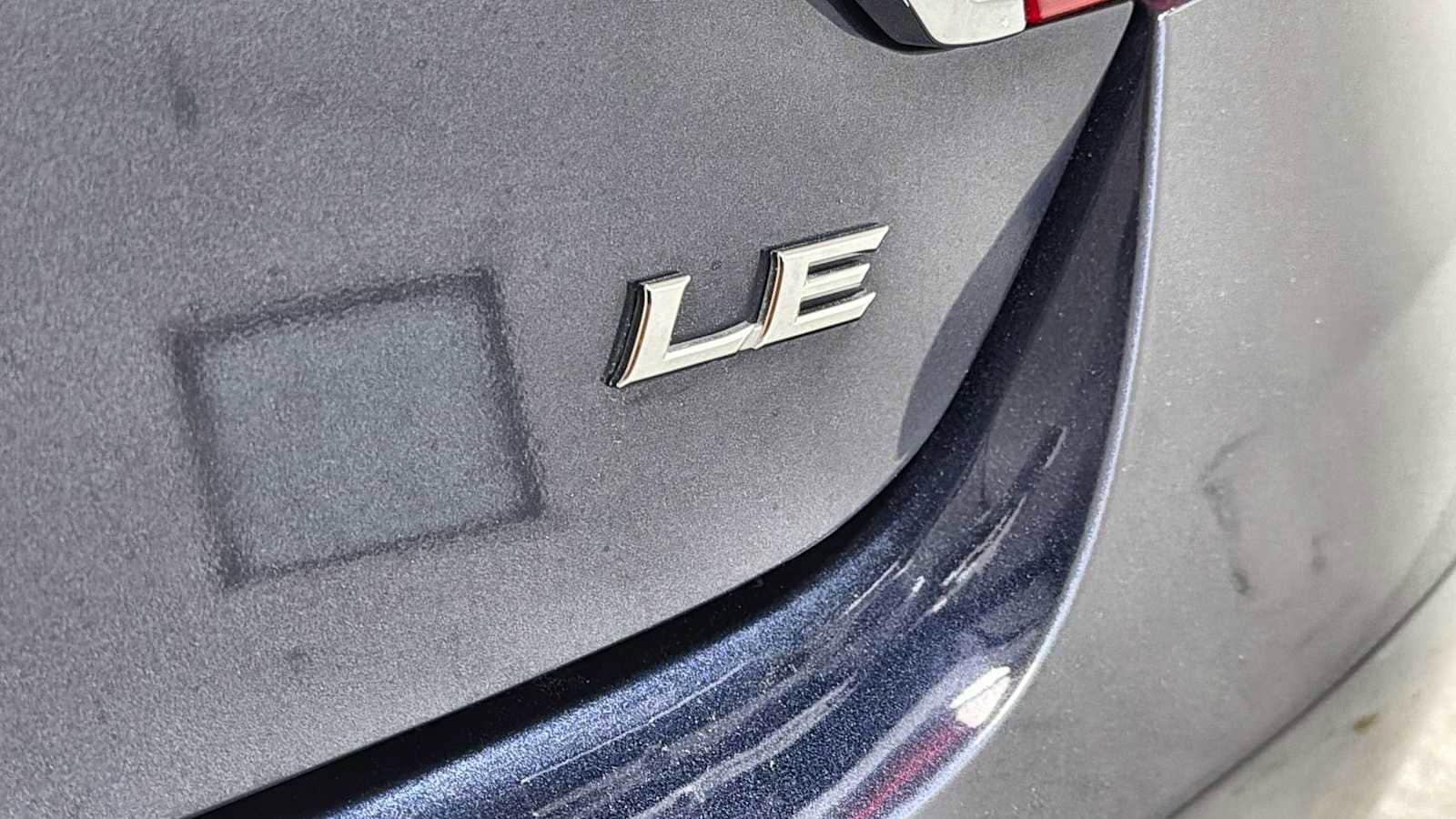 Thumbnail: 2015 Toyota Camry - 27