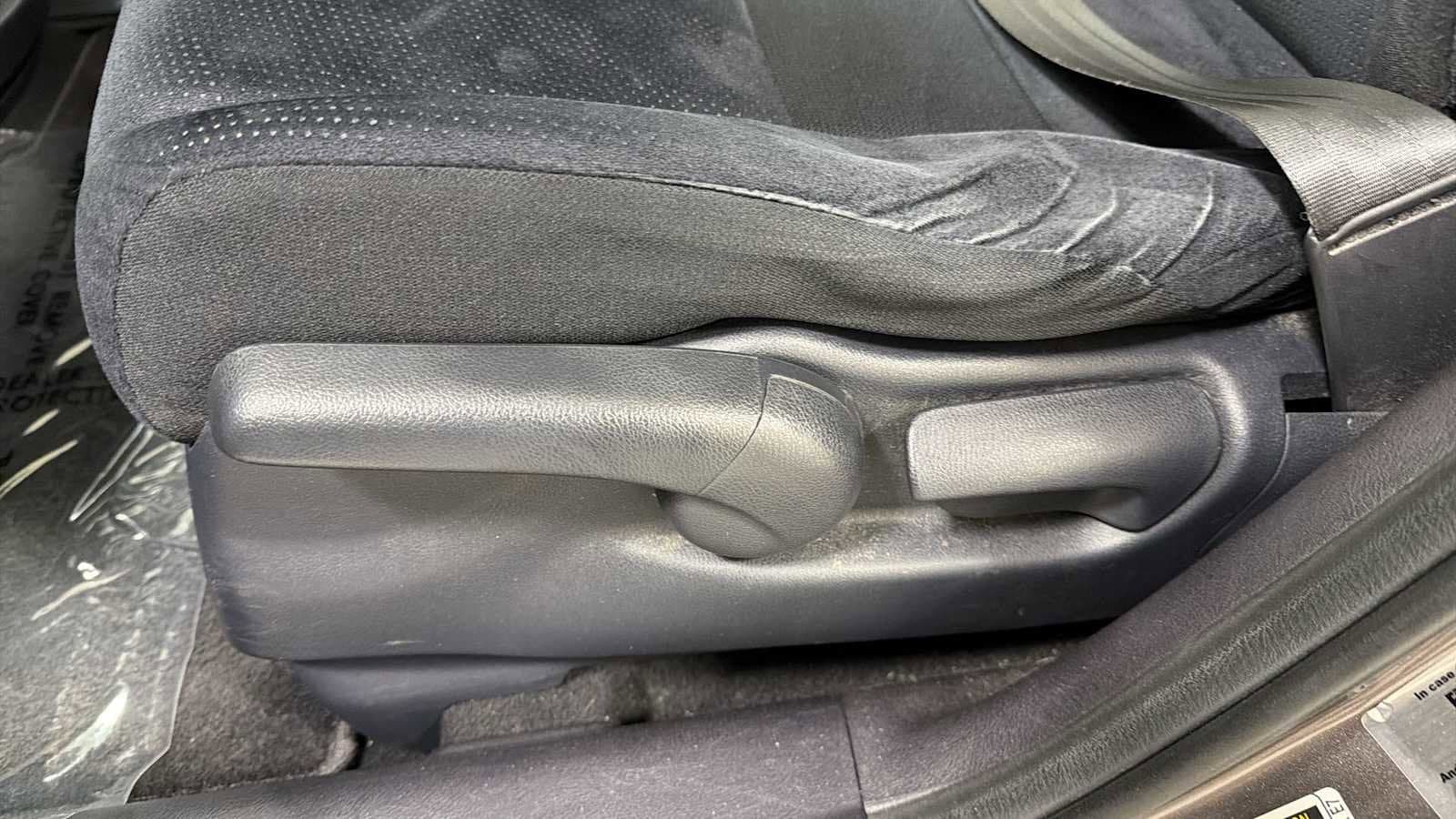 Thumbnail: 2011 Honda CR-V - 14