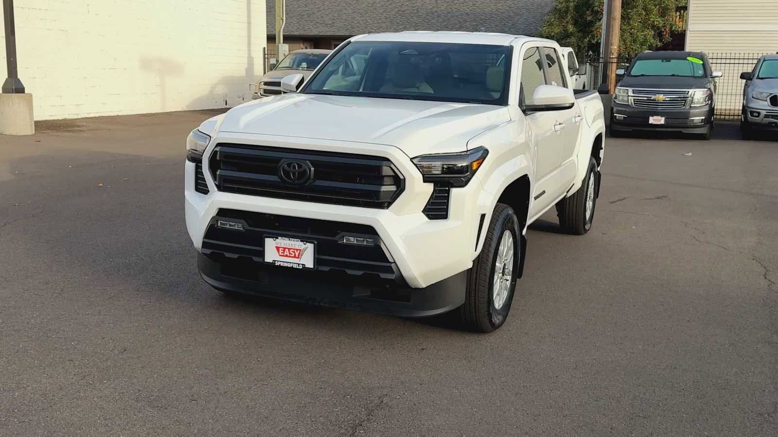 Thumbnail: 2025 Toyota Tacoma - 3