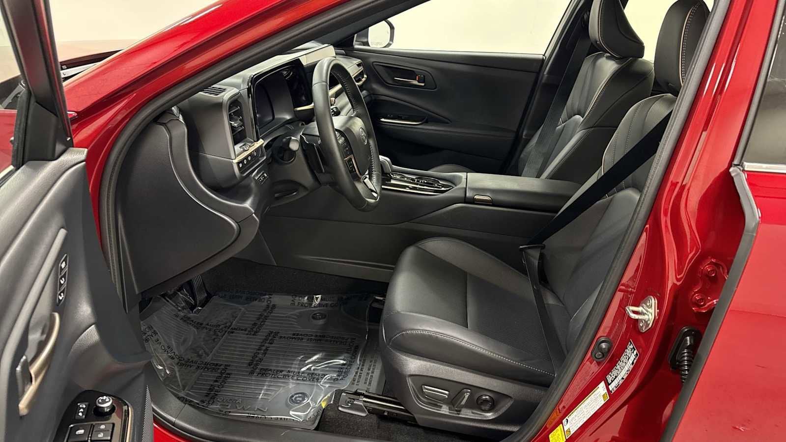 Thumbnail: 2025 Toyota Crown Signia - 13