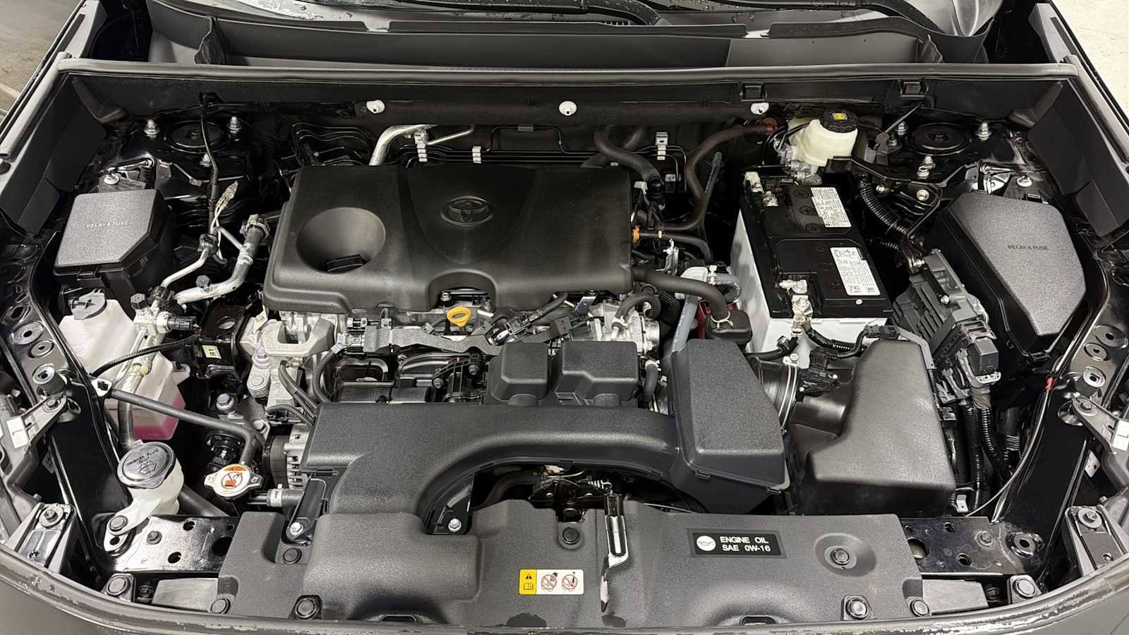 Thumbnail: 2024 Toyota RAV4 - 31