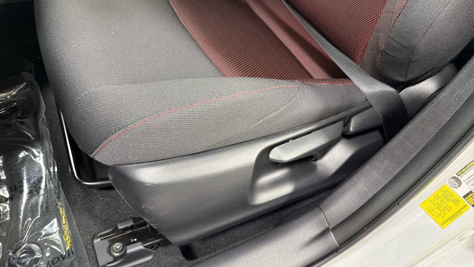 Thumbnail: 2025 Toyota Corolla - 14