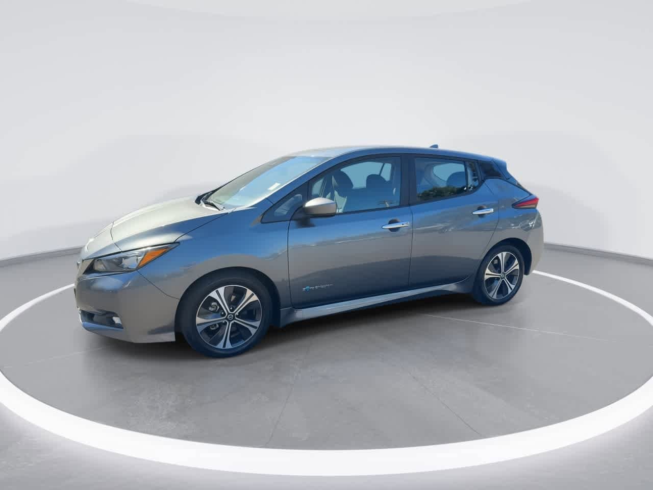 Thumbnail: 2019 Nissan Leaf - 4