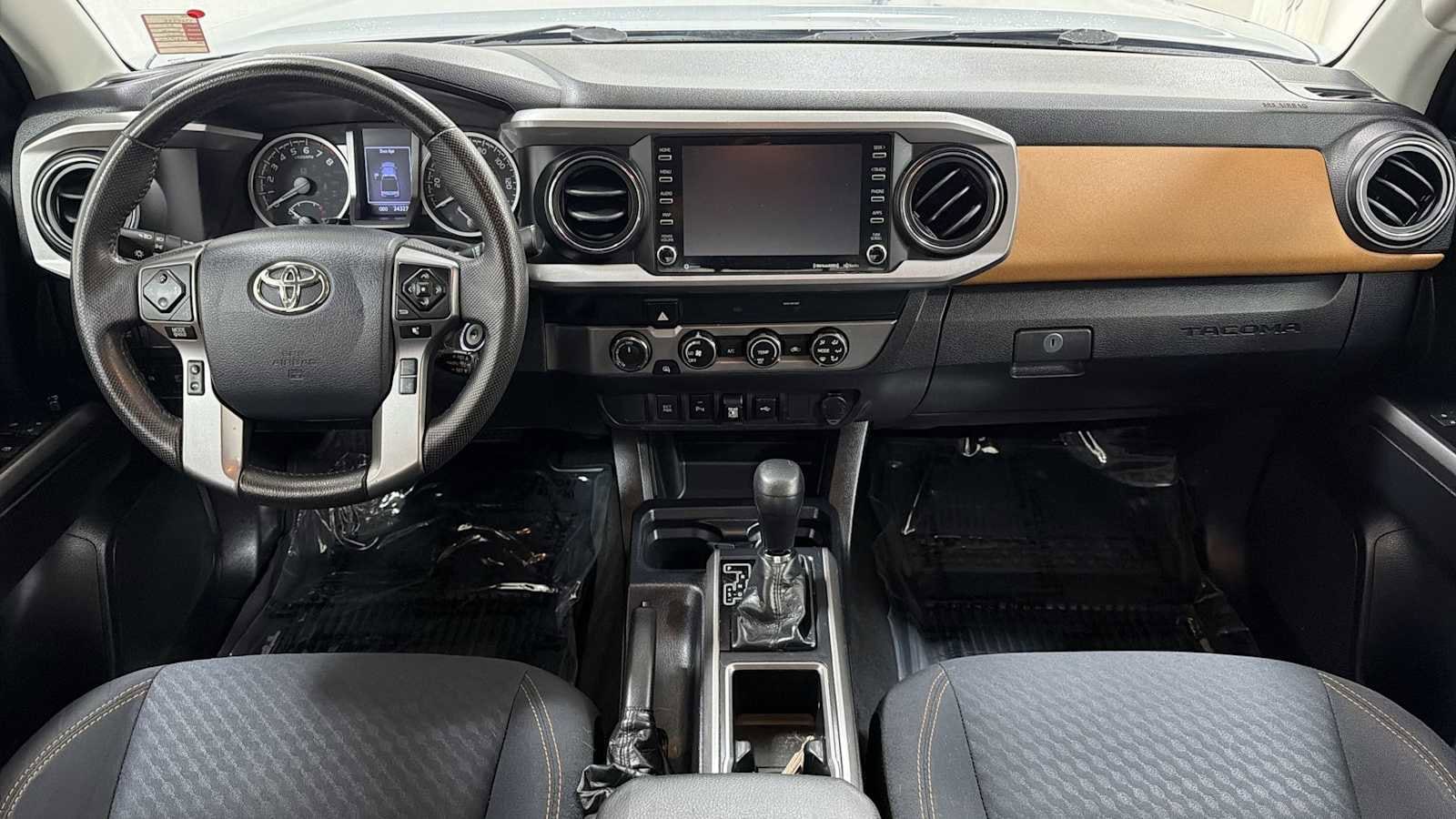 Thumbnail: 2020 Toyota Tacoma - 26