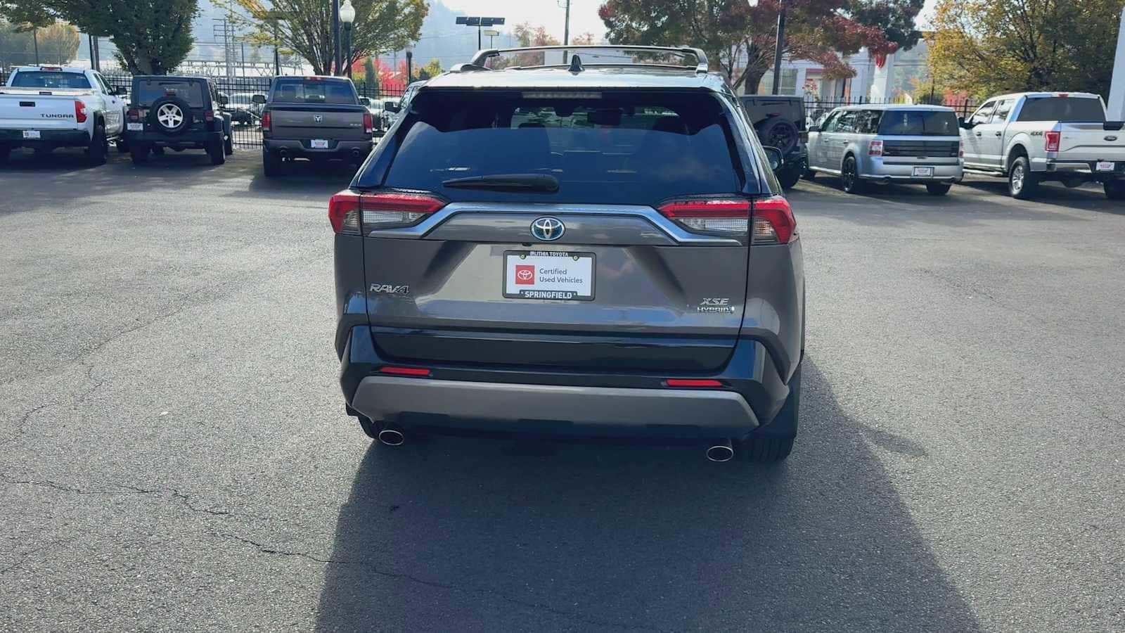 Thumbnail: 2019 Toyota RAV4 - 7