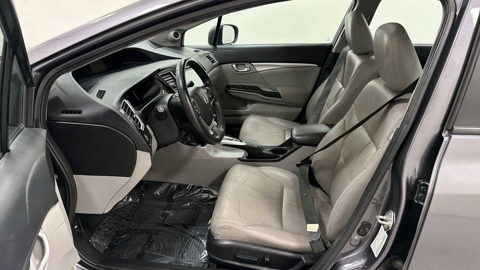 Thumbnail: 2015 Honda Civic - 13