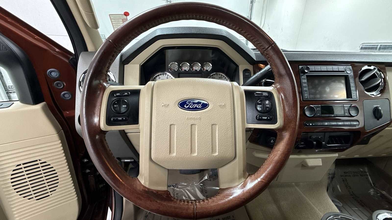 Thumbnail: 2008 Ford F-350 - 17